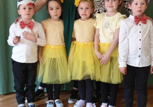 Jabłuszka ze swoimi Ciociami